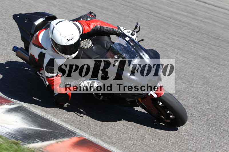 /Archiv-2025/42 07.08.2025 Peter Studer Girls Day ADR/Gruppe orange/team